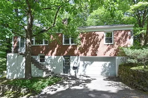 74 Lincoln Ave, Greenburgh, NY 10706