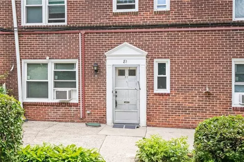 81 Hilltop Acres #81, Yonkers, NY 10704