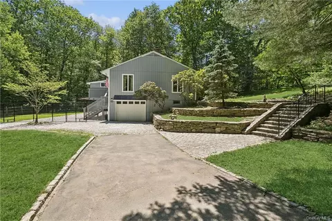 45 Lockwood Rd, Lewisboro, NY 10590