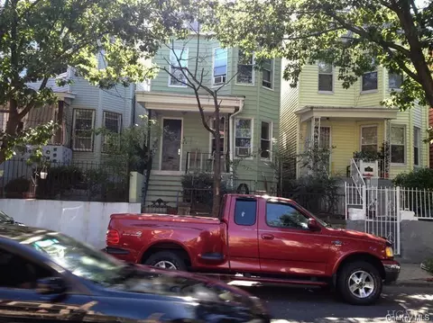 2144 Mapes Ave, Bronx, NY 10460