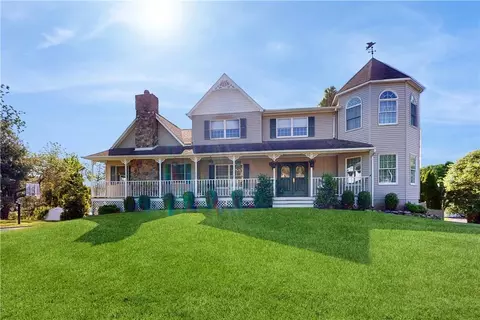 2 Jon Lief Ct, Clarkstown, NY 10956