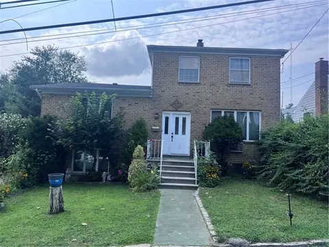 43 Mansion Ave, Yonkers, NY 10704