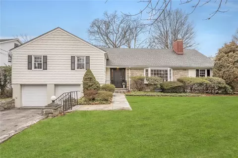 64 Griffen Ave, Scarsdale, NY 10583
