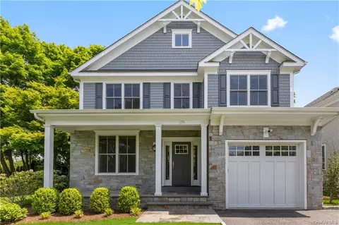 179 Beech St, Eastchester, NY 10709
