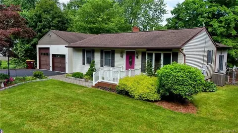 371 Kings Hwy, Warwick, NY 10990