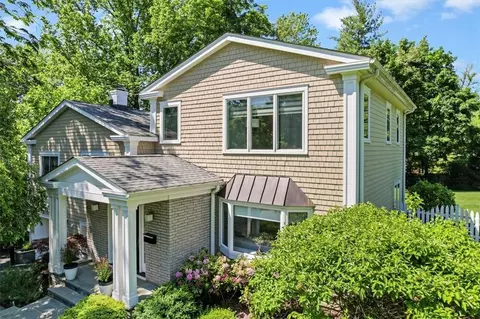 11 Carla Ln, Greenburgh, NY 10533