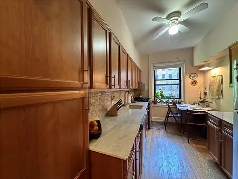 143 Garth Rd #3B, Scarsdale, NY 10583