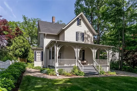 6356 Mill St, Rhinebeck, NY 12572