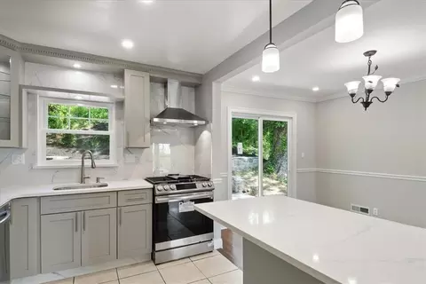 14 Aka 6 Dexter Rd, Yonkers, NY 10710