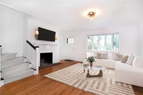 12 Bolton Gdns, Bronxville, NY 10708
