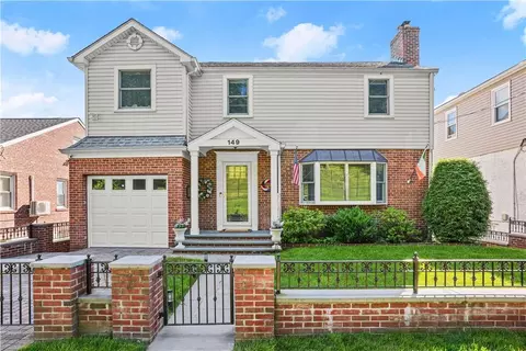 149 Hillview Ave, Yonkers, NY 10704
