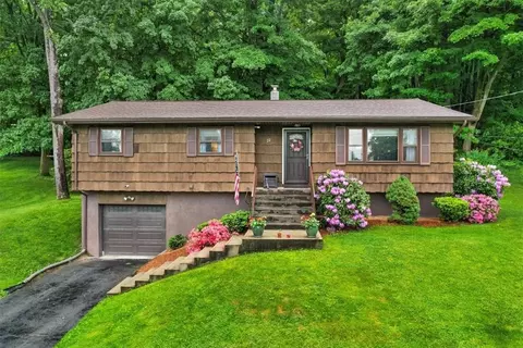 22 Miller Dr, Chester, NY 10918