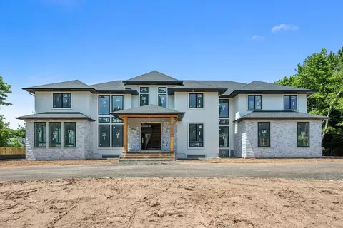 4 Melaney Dr, Ramapo, NY 10952