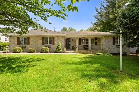 34 Starhaven Ave, Middletown, NY 10940