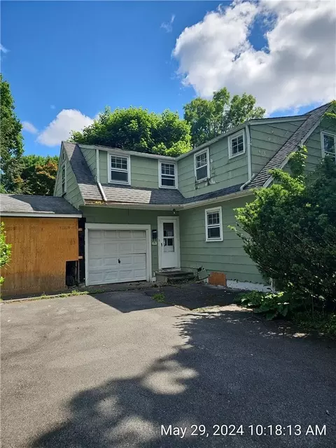 75 Maple Ave, Warwick, NY 10990