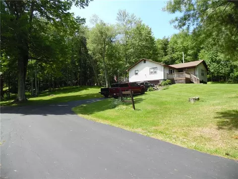 118 Bridgeville Rd, Thompson, NY 12701
