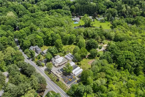 521 Bedford Rd, North Castle, NY 10504