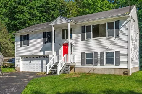 3790 Ettman St, Yorktown, NY 10588