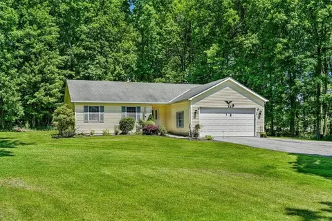 2041 Route 6, Wawayanda, NY 10940