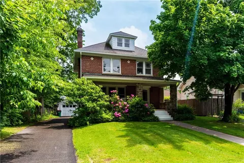 11 W Willow St, Beacon, NY 12508