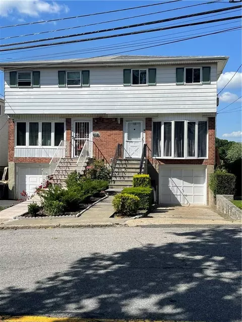 106 Bolmer Ave, Yonkers, NY 10703