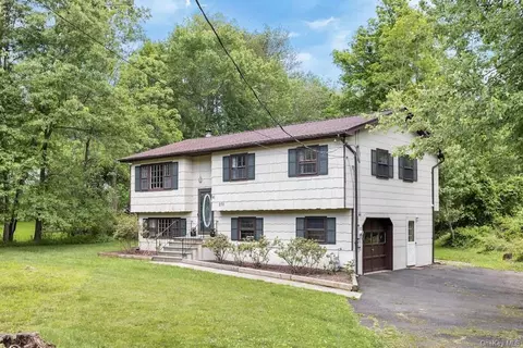 270 Old Route 304, Clarkstown, NY 10956