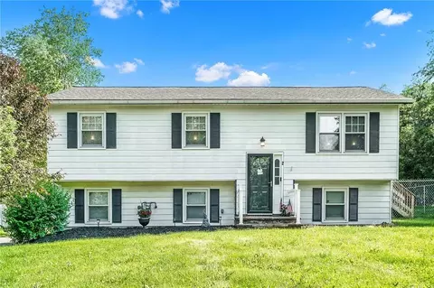 2 Brown Rd, Wappinger, NY 12590