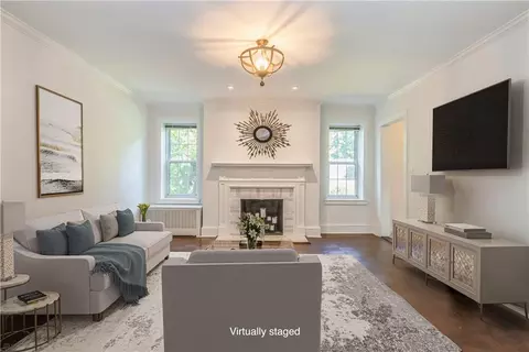 300 S Broadway #2J, Greenburgh, NY 10591