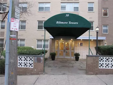 30 Lake St #7A, White Plains, NY 10603