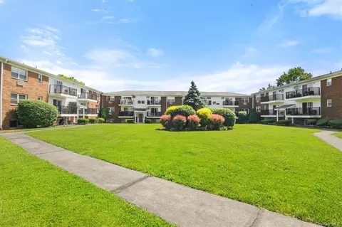 1548 Route 9 #4E, Wappinger, NY 12590
