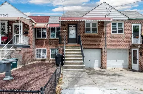 1742 Tomlinson Ave, New York, NY 10461