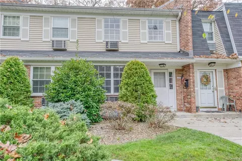 206 Doxbury Ln, Ramapo, NY 10901
