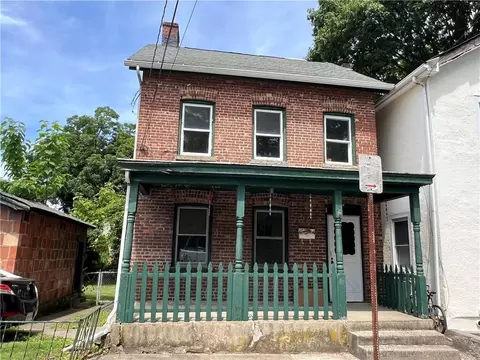 12 Willow St, Ossining, NY 10562
