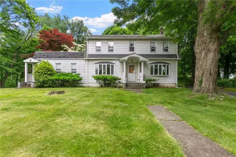 434 Baldwin Place Rd, Mahopac, NY 10541