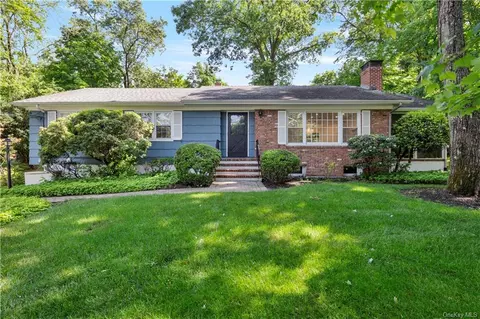 11 Kevin Dr, Ramapo, NY 10901