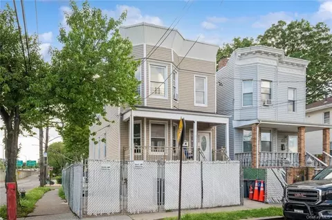1111 Quincy Ave, Bronx, NY 10465