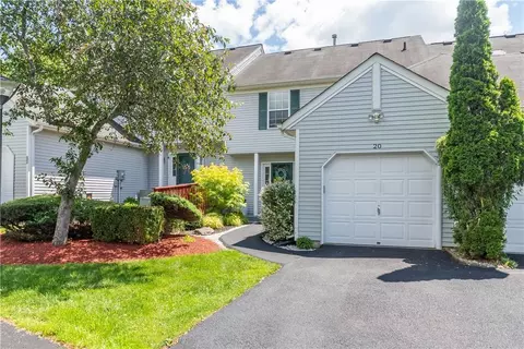 20 Plum Ct, Highland Mills, NY 10930