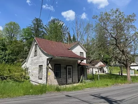 8 Eldred Yulan Rd, Eldred, NY 12732