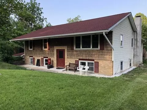 41 Montgomery St, Tivoli, NY 12583
