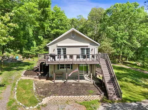 342 Field Rd, Clinton Corners, NY 12514