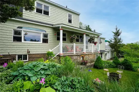 694 Shandelee Rd, Livingston Manor, NY 12758