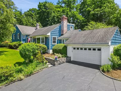 197 Macy Rd, Briarcliff Manor, NY 10510