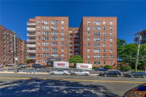 365 Bronx River Rd #4G, Yonkers, NY 10704