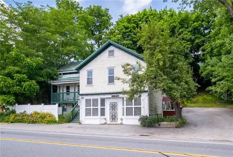 1707 County Route 12, Wawayanda, NY 10958