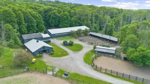 102 Hall Hill Rd, Gallatin, NY 12502