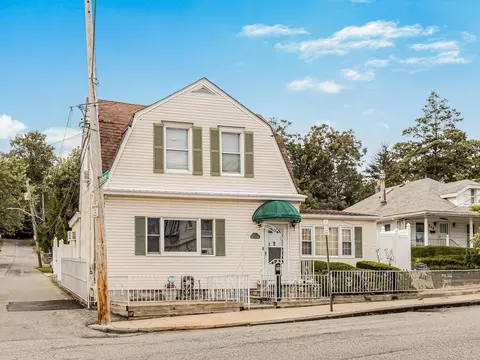 625 Valley Ave, Yonkers, NY 10703