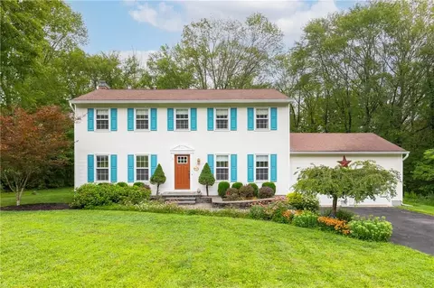 154 Forest Valley Rd, Pleasant Valley, NY 12569