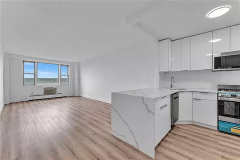 5900 Arlington Ave #12N, New York, NY 10471