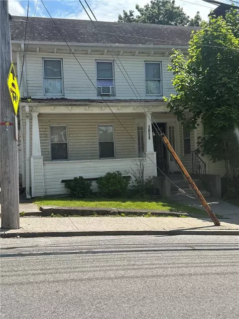 1015 Constant Ave, Peekskill, NY 10566
