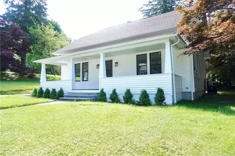 27 Crosby Ave, Southeast, NY 10509